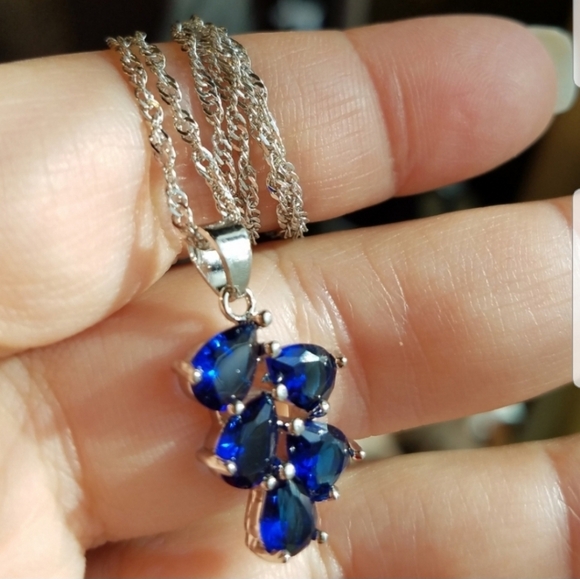 Swarovski Elements 925 Sterling Silver Blue Sapphire Cluster Necklace NEW - Picture 7 of 12